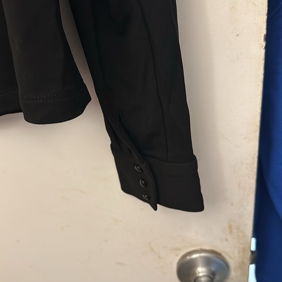 NWOT Lauren blouse/top - Picture 2 of 3